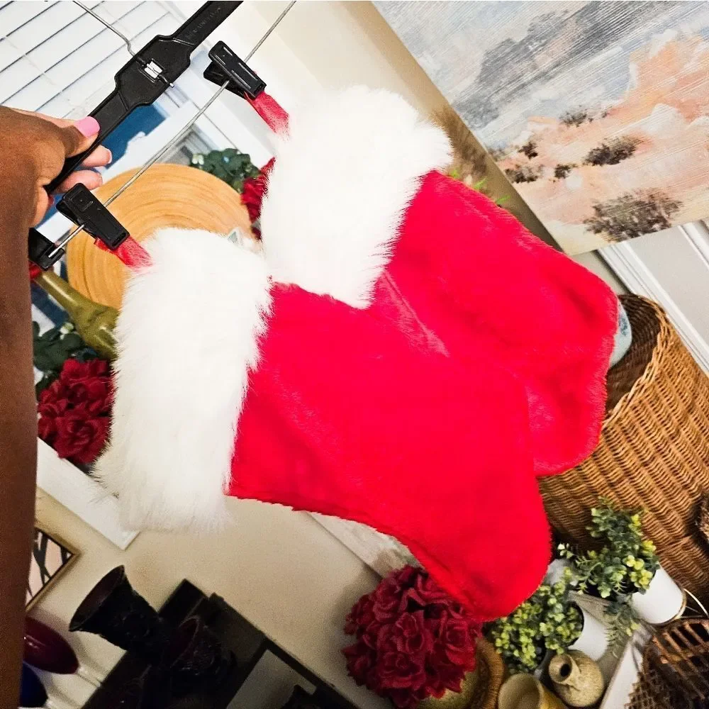 Set Of 2 Retro Fuzzy Cloth Red & White Christmas Holiday Stocking.